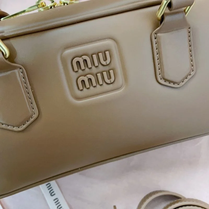 SmoothTexture Miu Miu Top Handle Bags 43752