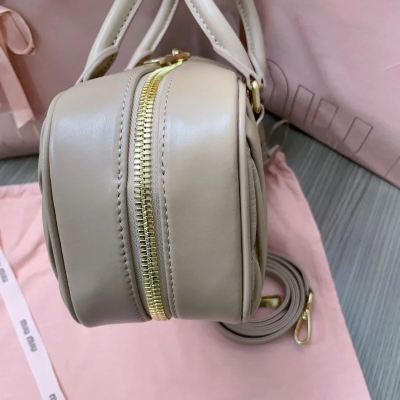 ZeroBulk Miu Miu Top Handle Bags 43700