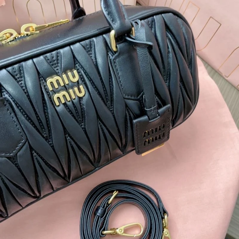 Miu Miu Top Handle Bags Supportive 43695
