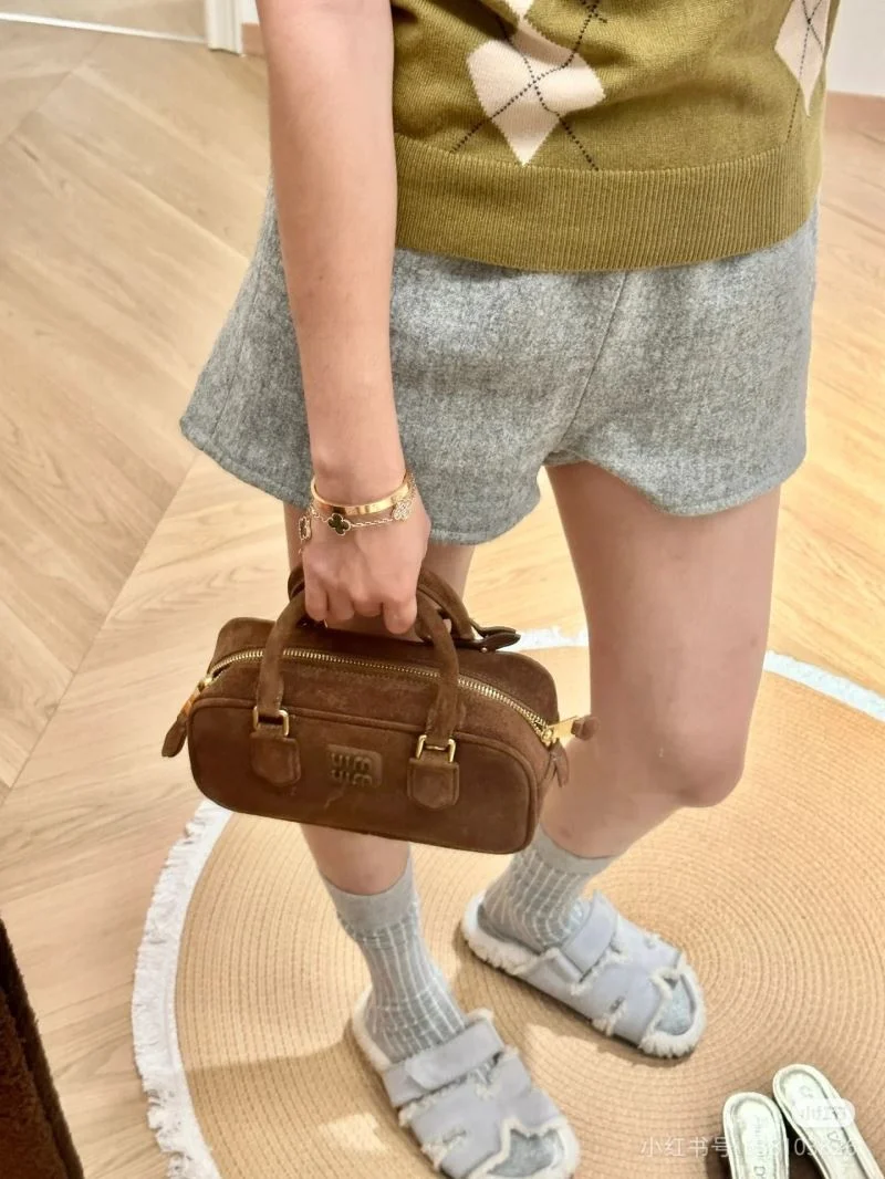 Miu Miu Top Handle Bags OdorResistant 43766