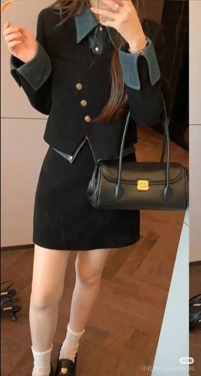 Miu Miu Top Handle Bags ComfortFit 43520