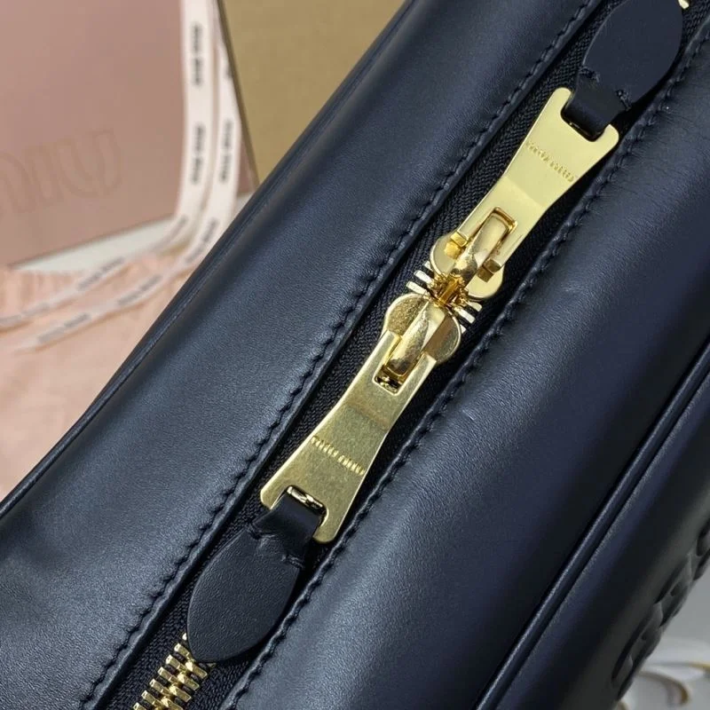 Miu Miu Top Handle Bags Bold 43605