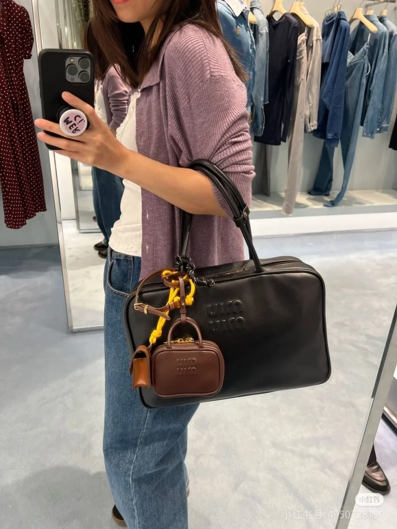 Miu Miu Top Handle Bags Bold 43605