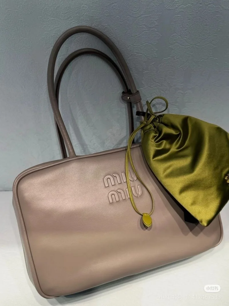 UrbanStyle Miu Miu Top Handle Bags 43516