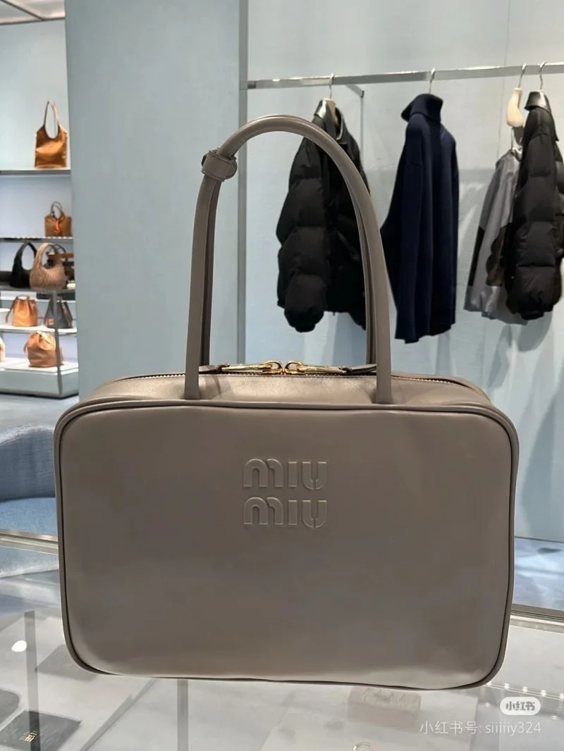 UrbanStyle Miu Miu Top Handle Bags 43516