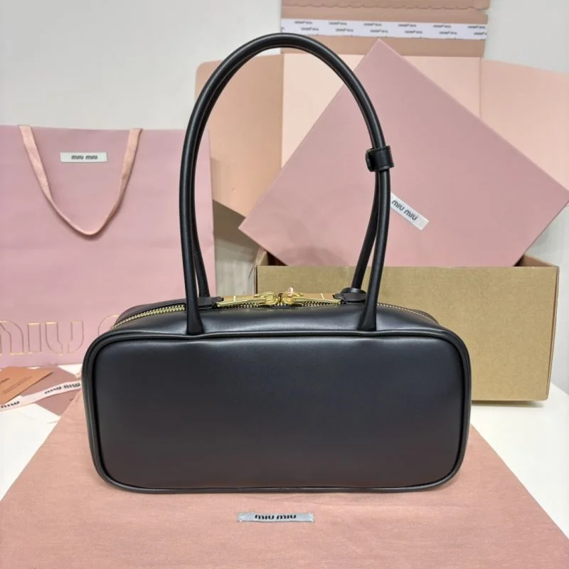 Miu Miu Top Handle Bags WellDesigned 43506