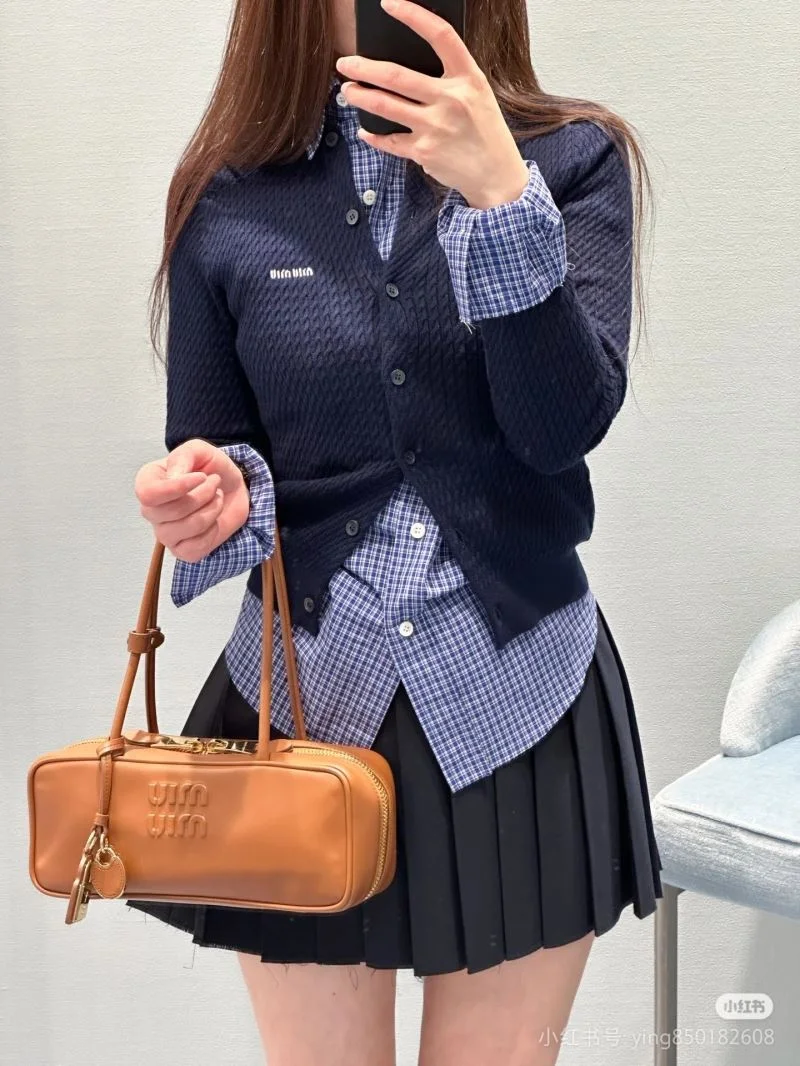 RelaxedFit Miu Miu Top Handle Bags 43507