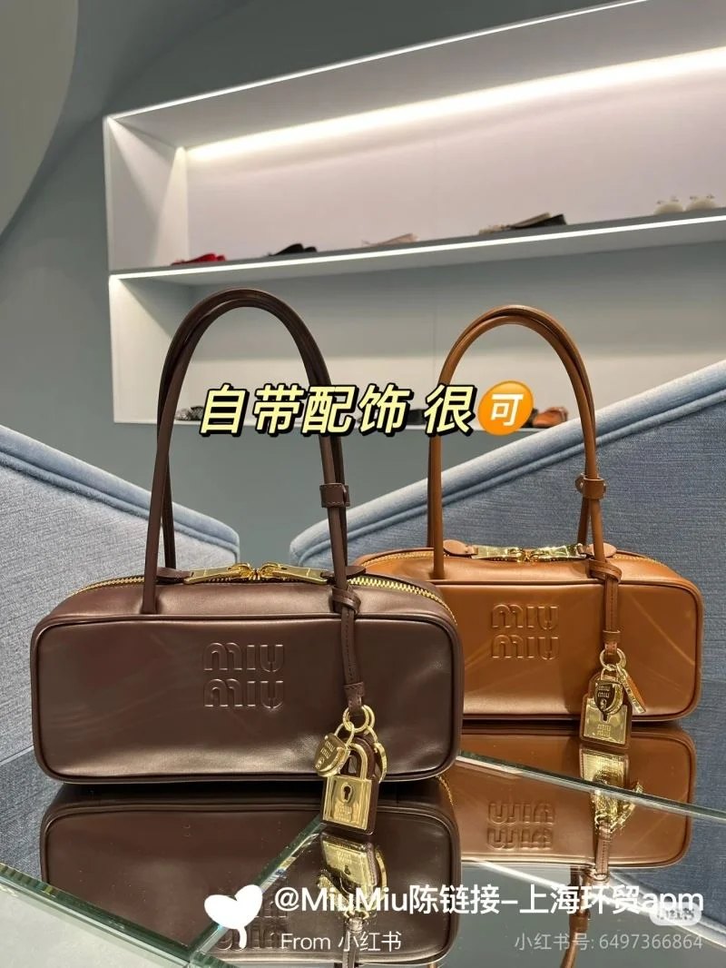 Stretchable Miu Miu Top Handle Bags 43495