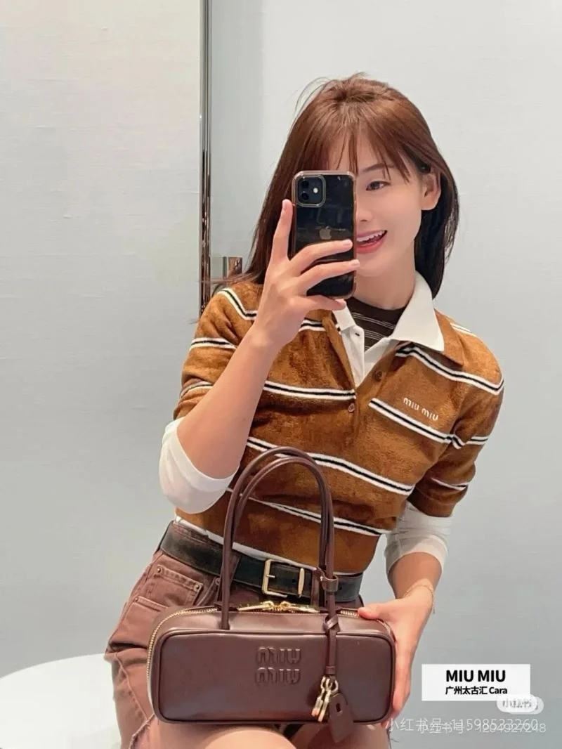 Stretchable Miu Miu Top Handle Bags 43495