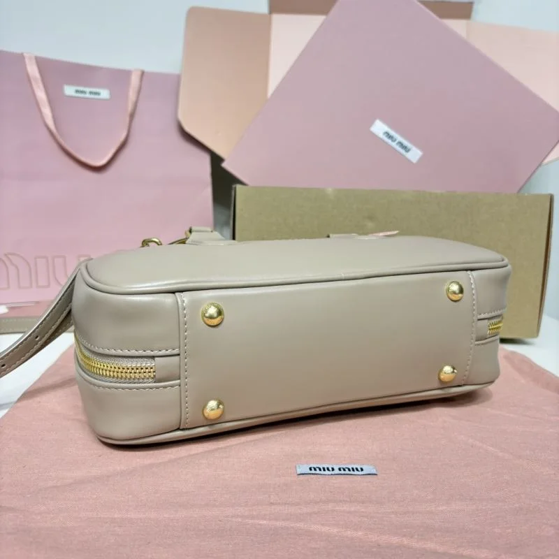 EasyCare Miu Miu Top Handle Bags 43528