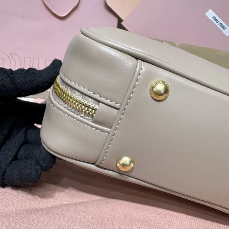 EasyCare Miu Miu Top Handle Bags 43528