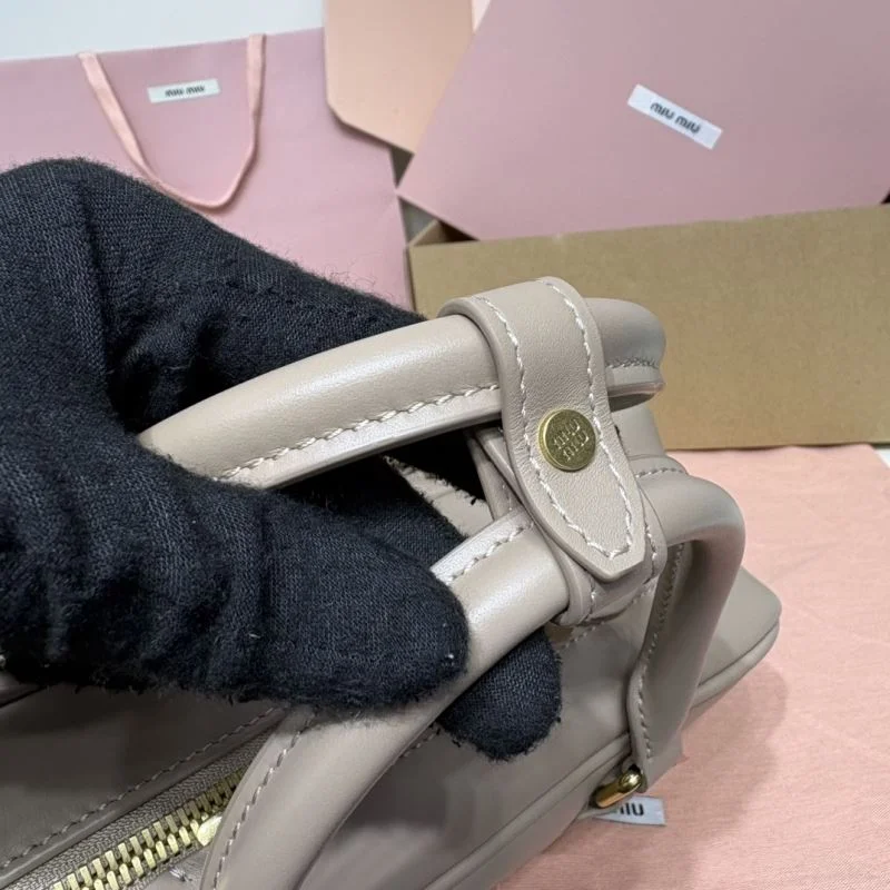 EasyCare Miu Miu Top Handle Bags 43528