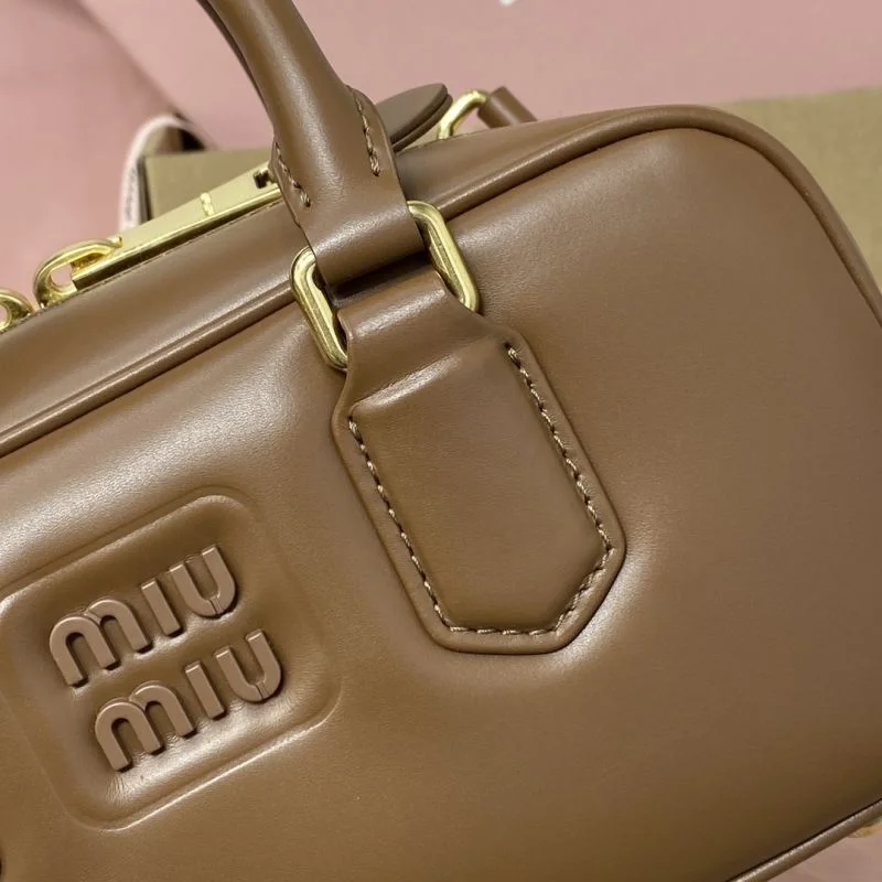 Thermal Miu Miu Top Handle Bags 43470