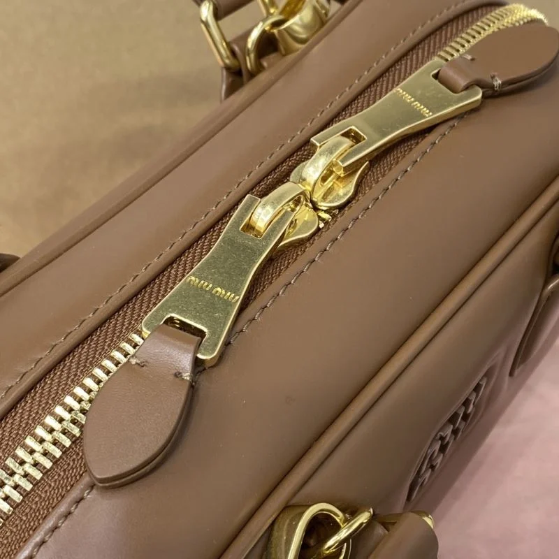 Thermal Miu Miu Top Handle Bags 43470