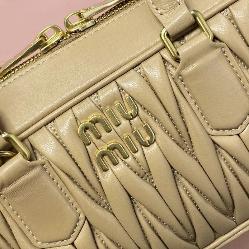 WrinkleFree Miu Miu Top Handle Bags 43477