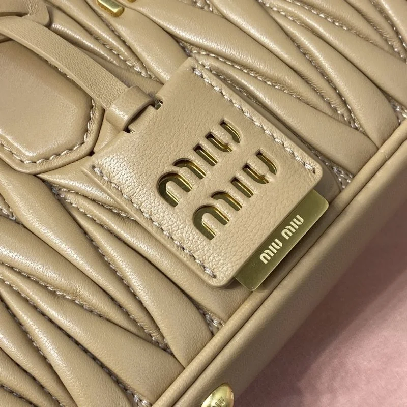 WrinkleFree Miu Miu Top Handle Bags 43477