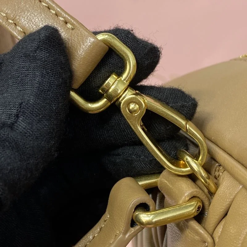 FastDry Miu Miu Top Handle Bags 43474