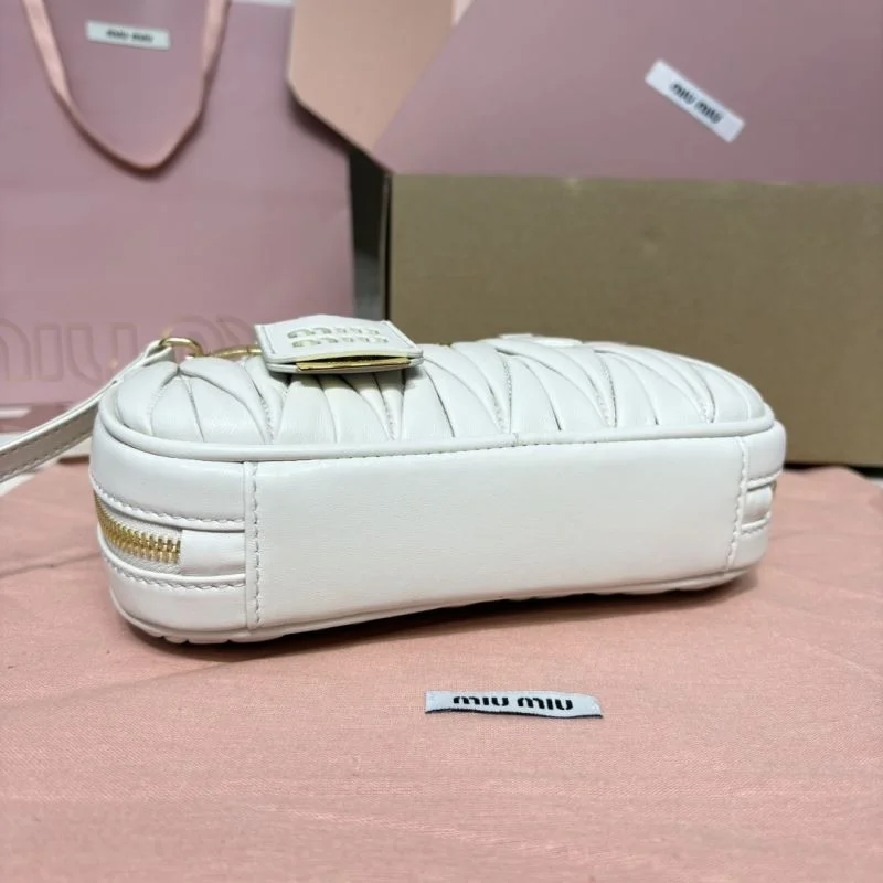 Miu Miu Top Handle Bags TechFriendly 43455