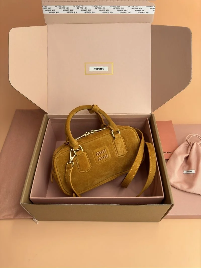 Stretchable Miu Miu Top Handle Bags 55978