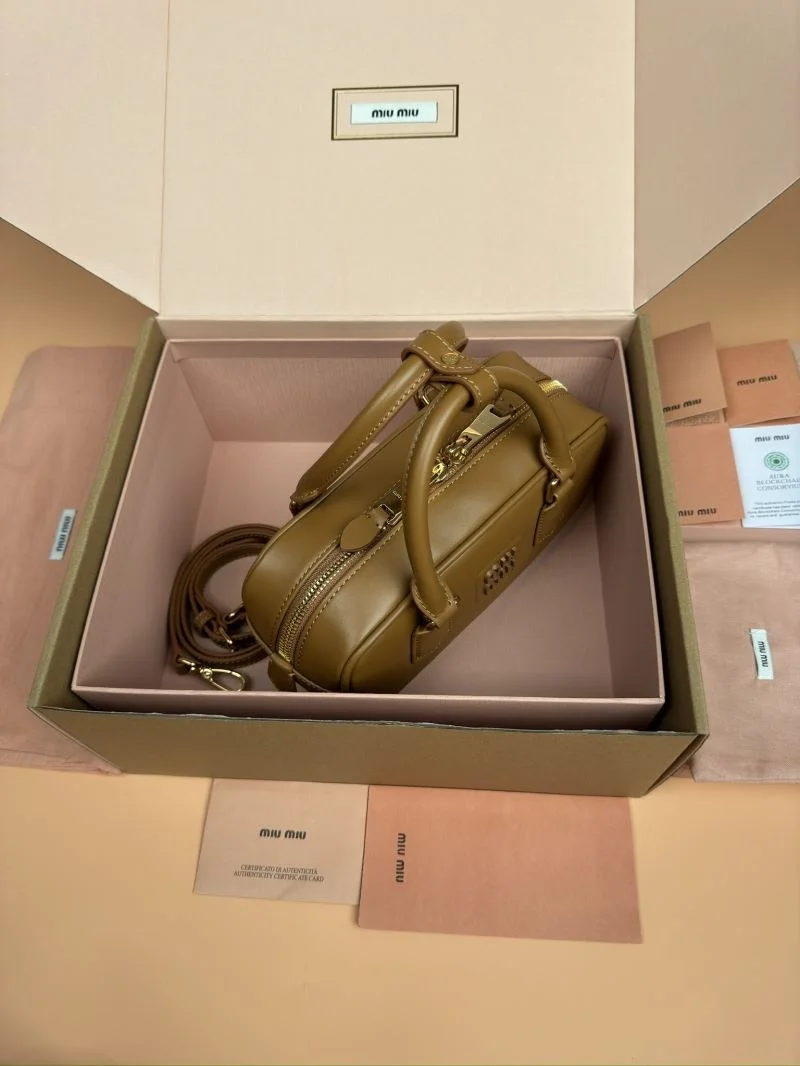 Miu Miu Top Handle Bags Durable 55982