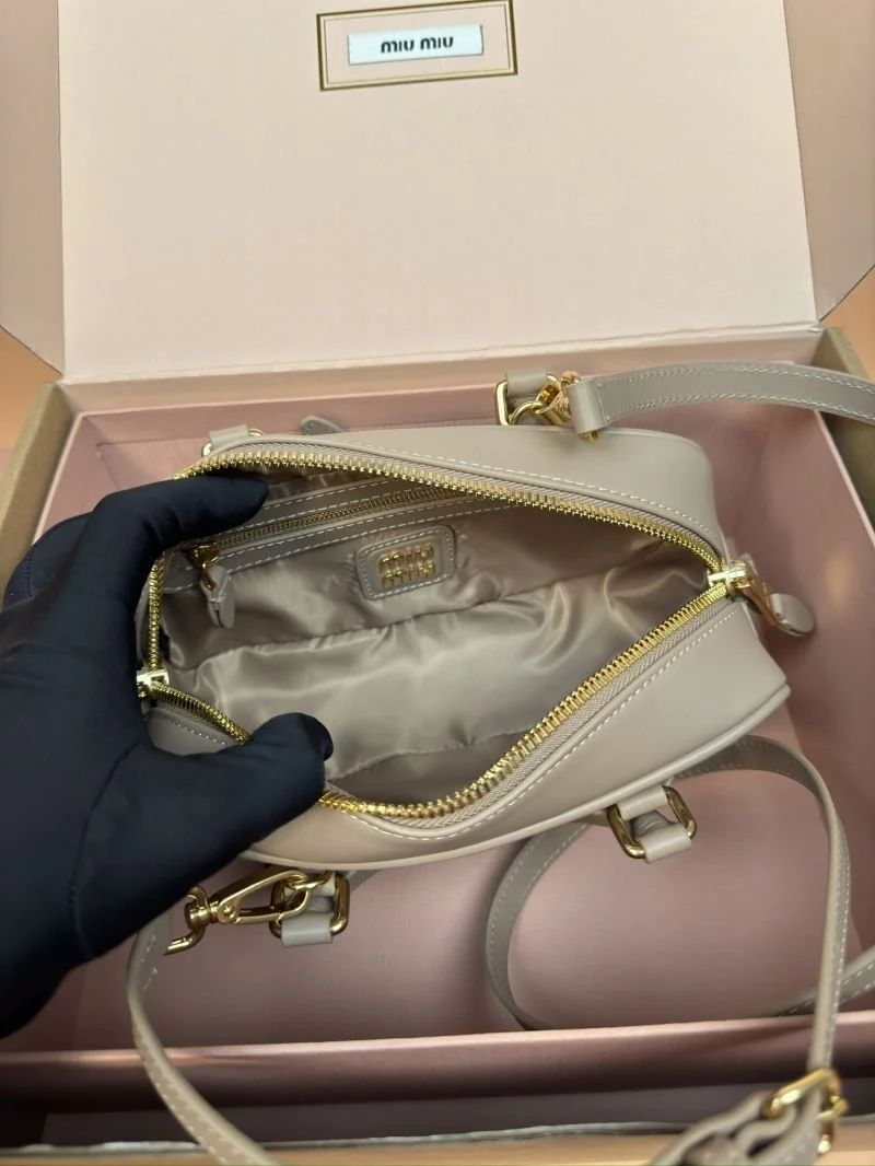 Breathable Miu Miu Top Handle Bags 55960