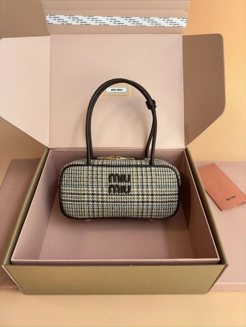 Miu Miu Top Handle Bags Chic 55958