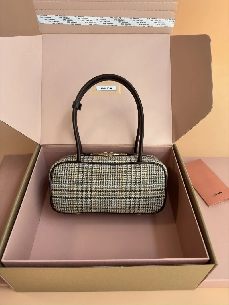 Miu Miu Top Handle Bags Chic 55958