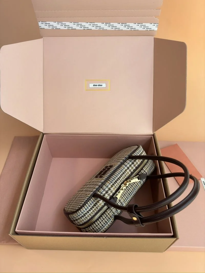 Miu Miu Top Handle Bags Chic 55958