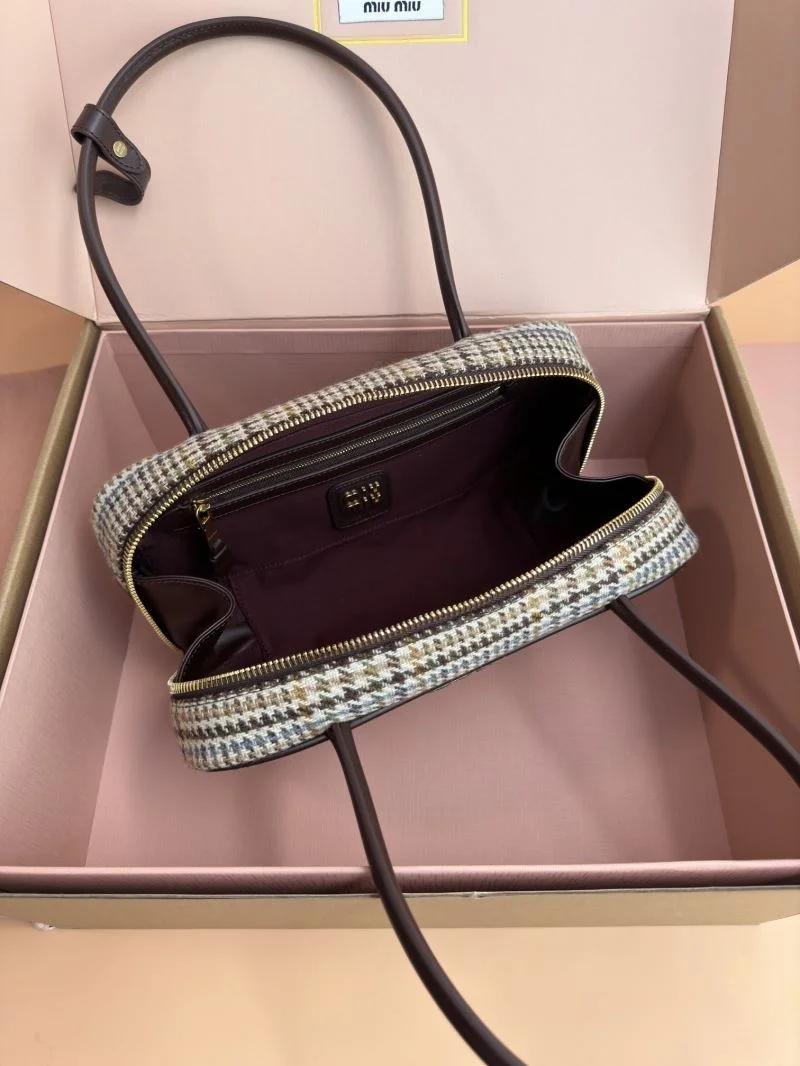 Miu Miu Top Handle Bags Chic 55958