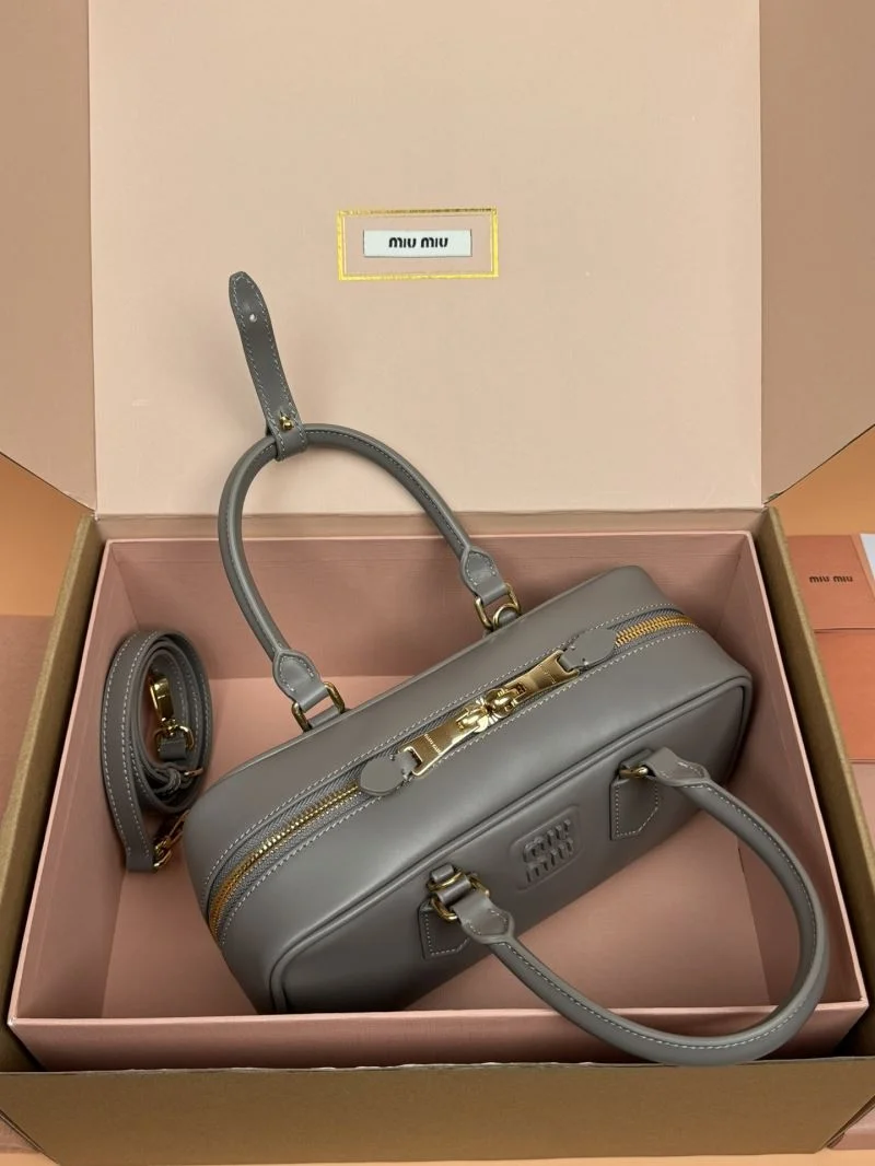 Miu Miu Top Handle Bags MoistureWicking 55930