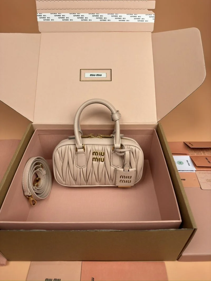 Miu Miu Top Handle Bags Modern 37611