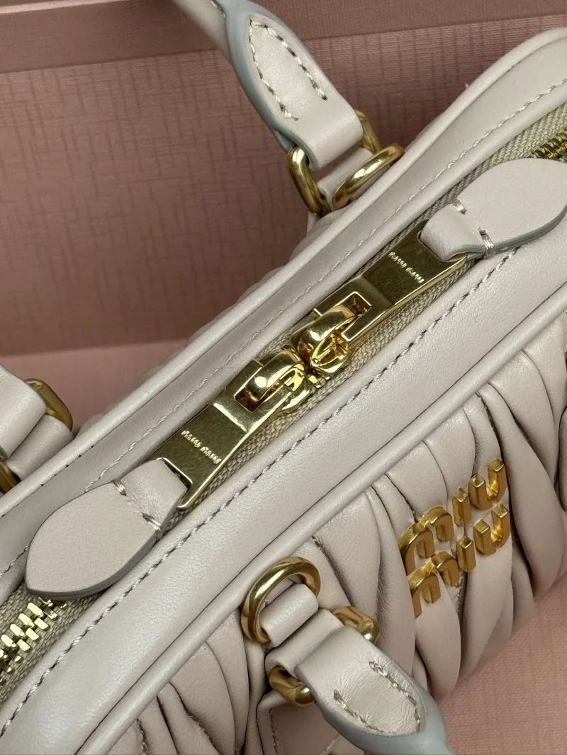 Miu Miu Top Handle Bags Modern 37611