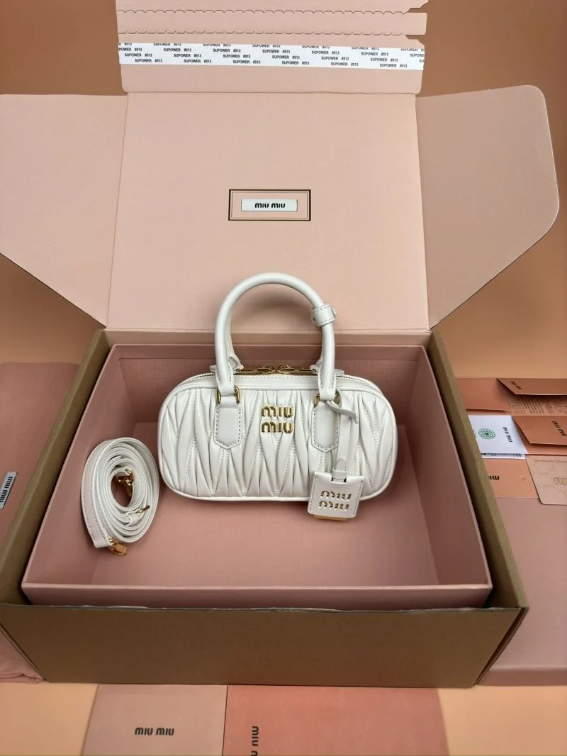 Miu Miu Top Handle Bags Elegant 55924