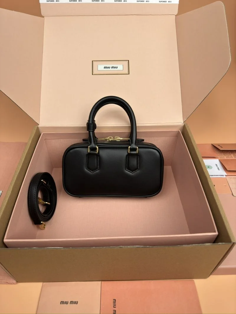 Miu Miu Top Handle Bags Vibrant 55916