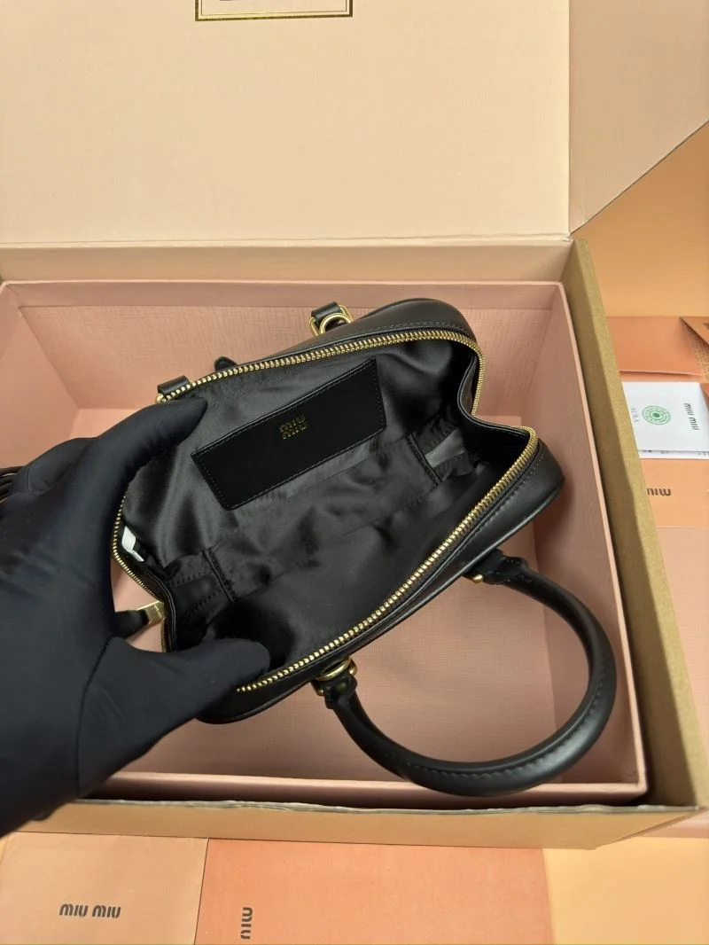 Miu Miu Top Handle Bags Vibrant 55916