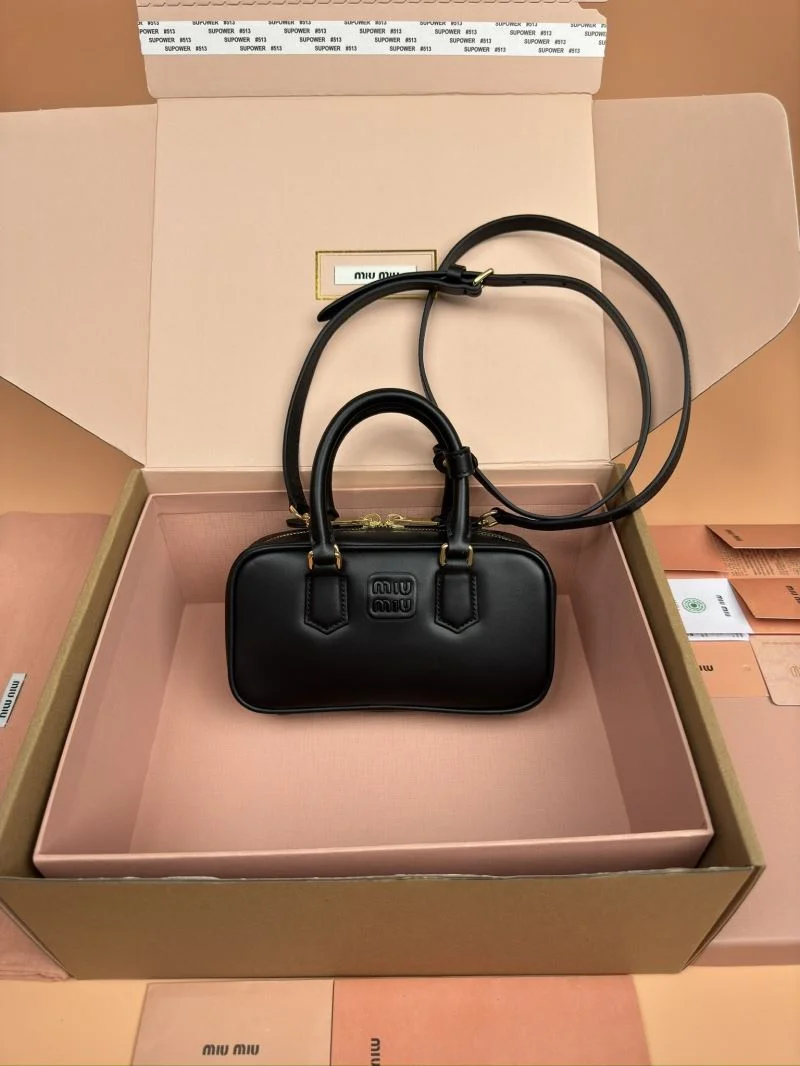 Miu Miu Top Handle Bags Vibrant 55916