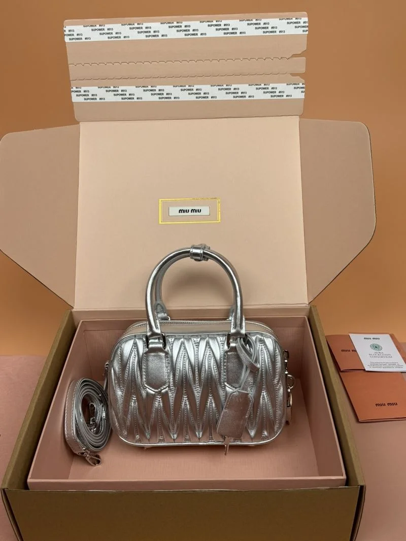 Miu Miu Top Handle Bags Refined 55917