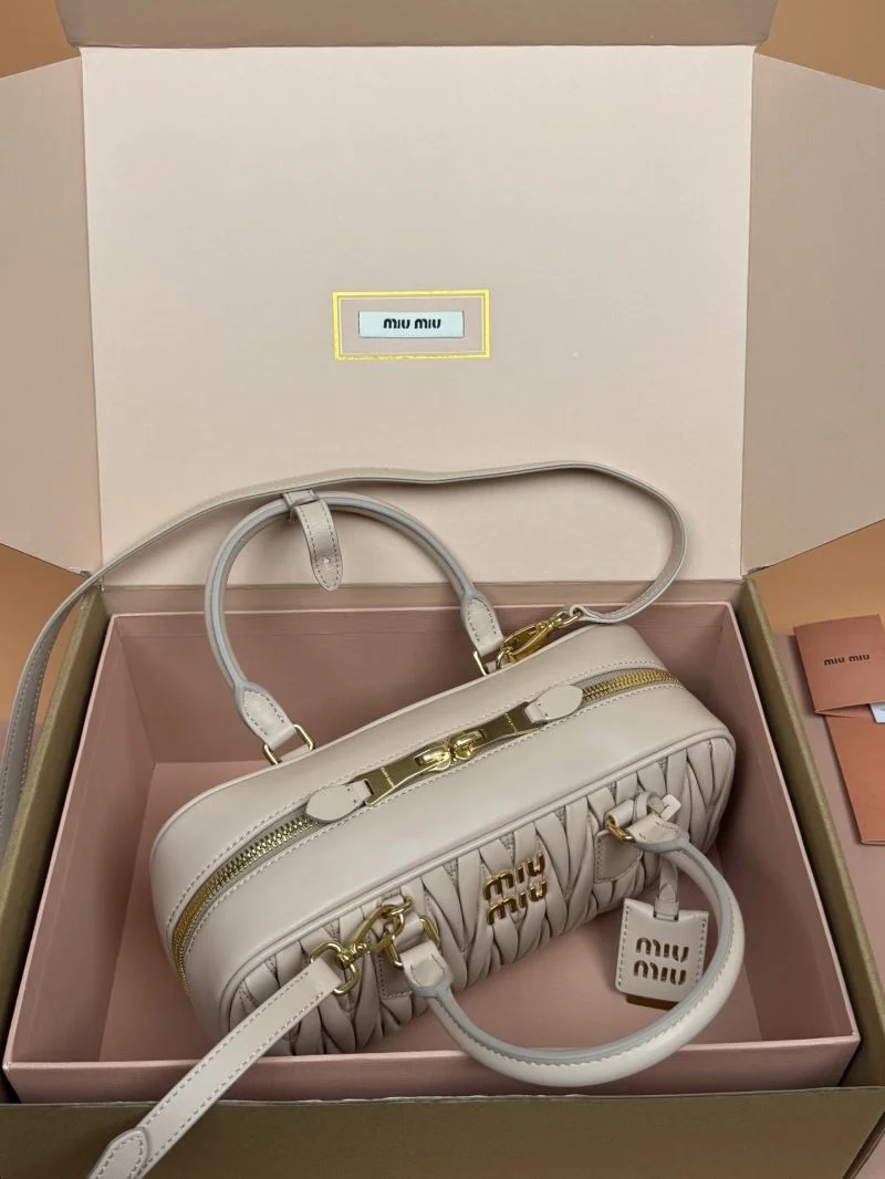Miu Miu Top Handle Bags Functional 55962
