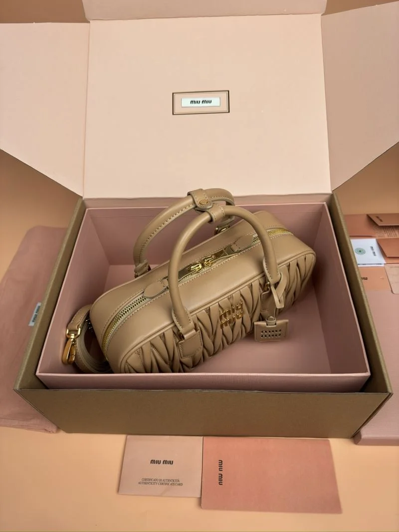 ZipUp Miu Miu Top Handle Bags 55946