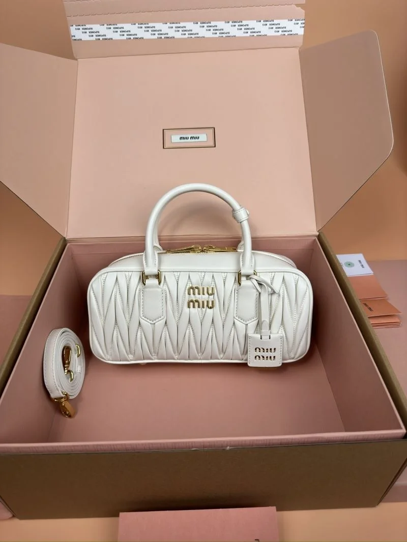 Miu Miu Top Handle Bags GoodFit 55929