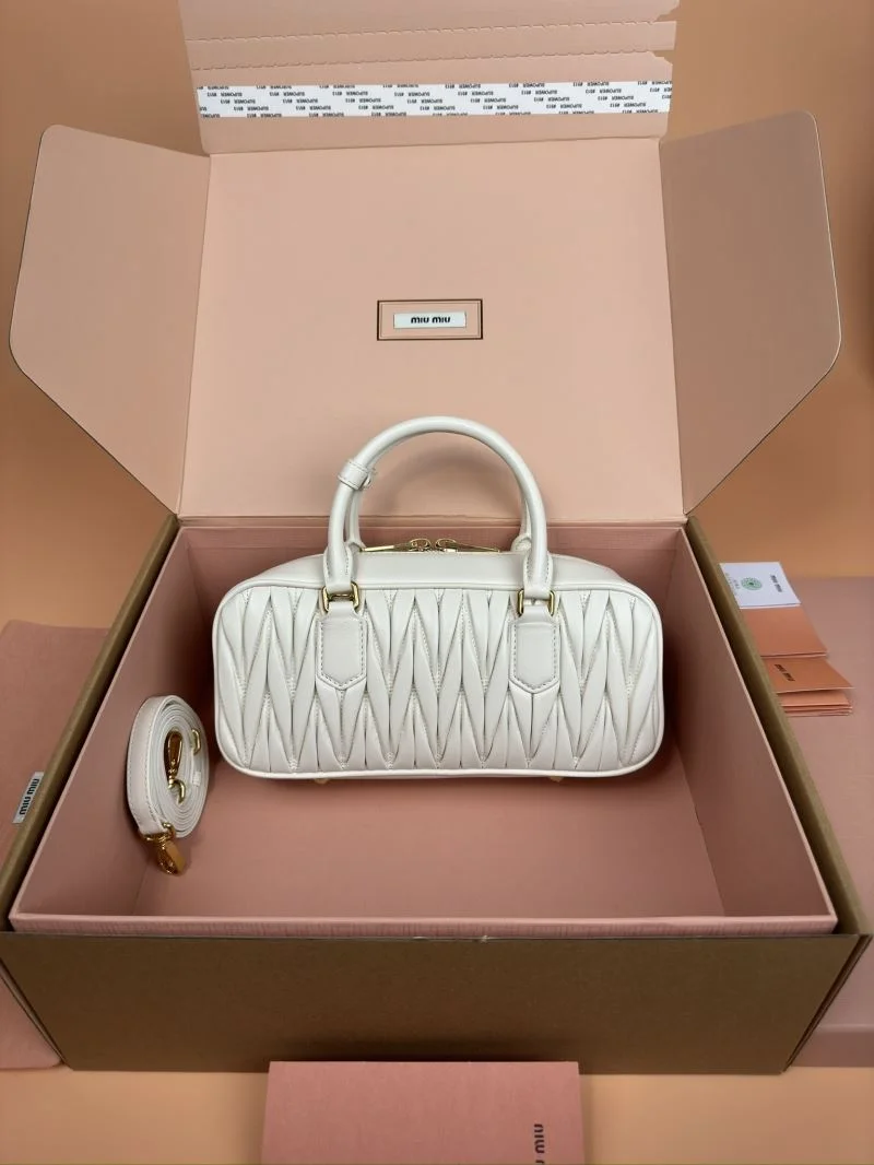 Miu Miu Top Handle Bags GoodFit 55929