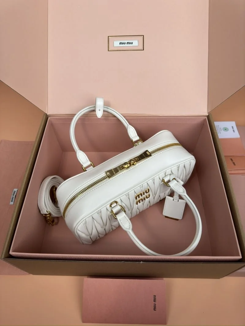 Miu Miu Top Handle Bags GoodFit 55929