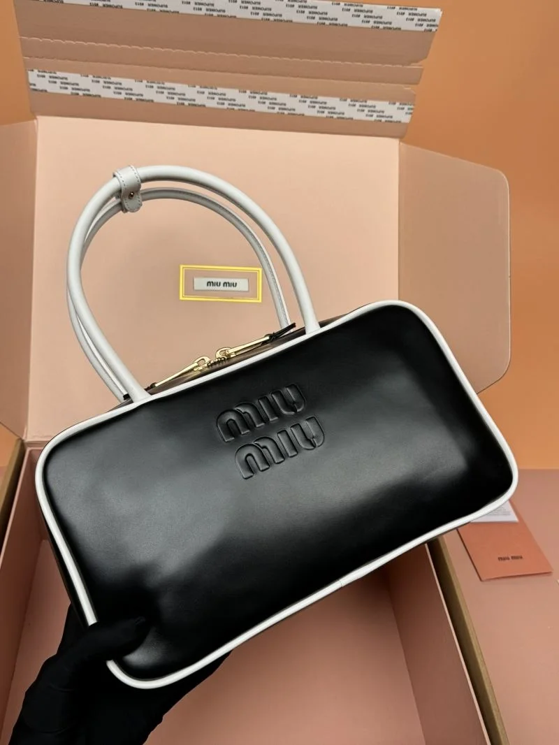 MultiPurpose Miu Miu Top Handle Bags 55886