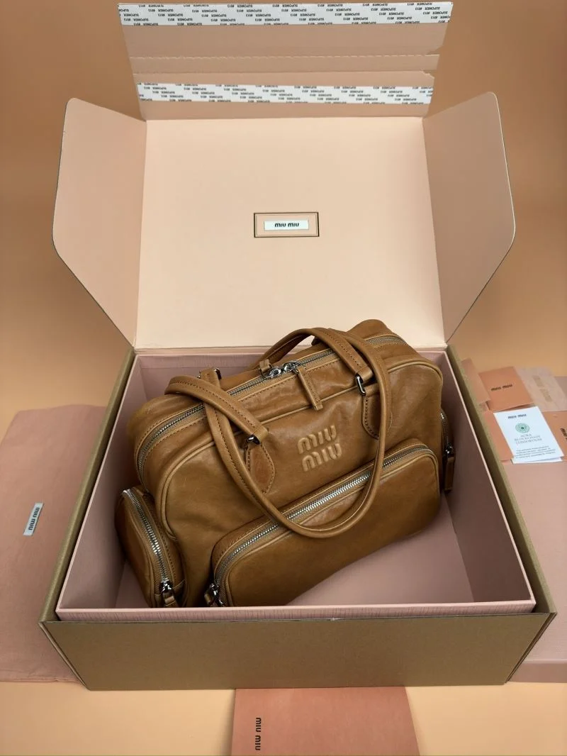 Miu Miu Top Handle Bags WellDesigned 55874