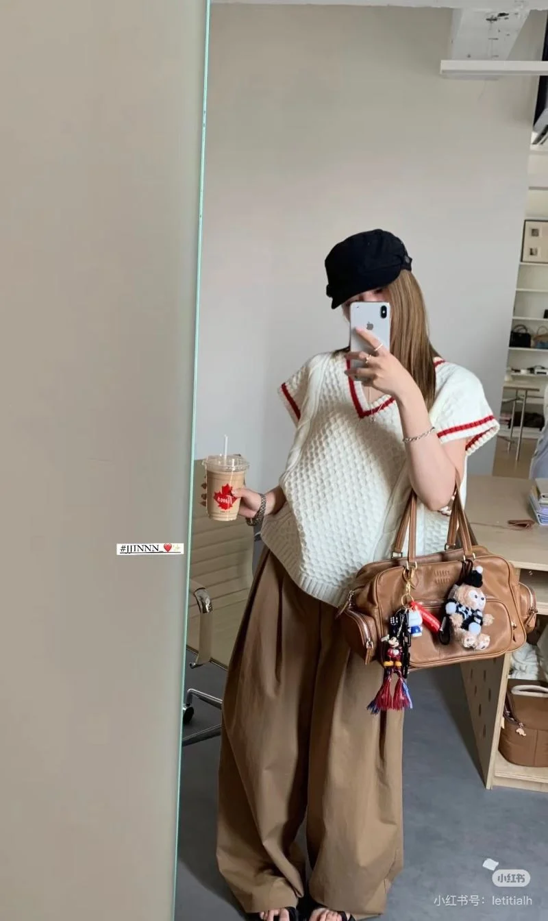Miu Miu Top Handle Bags WellDesigned 55874