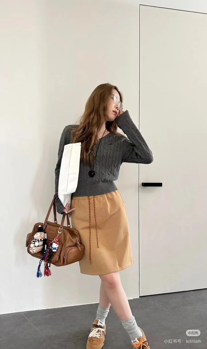 Miu Miu Top Handle Bags WellDesigned 55874