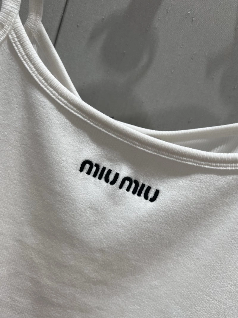 Vibrant Miu Miu Vest 152146