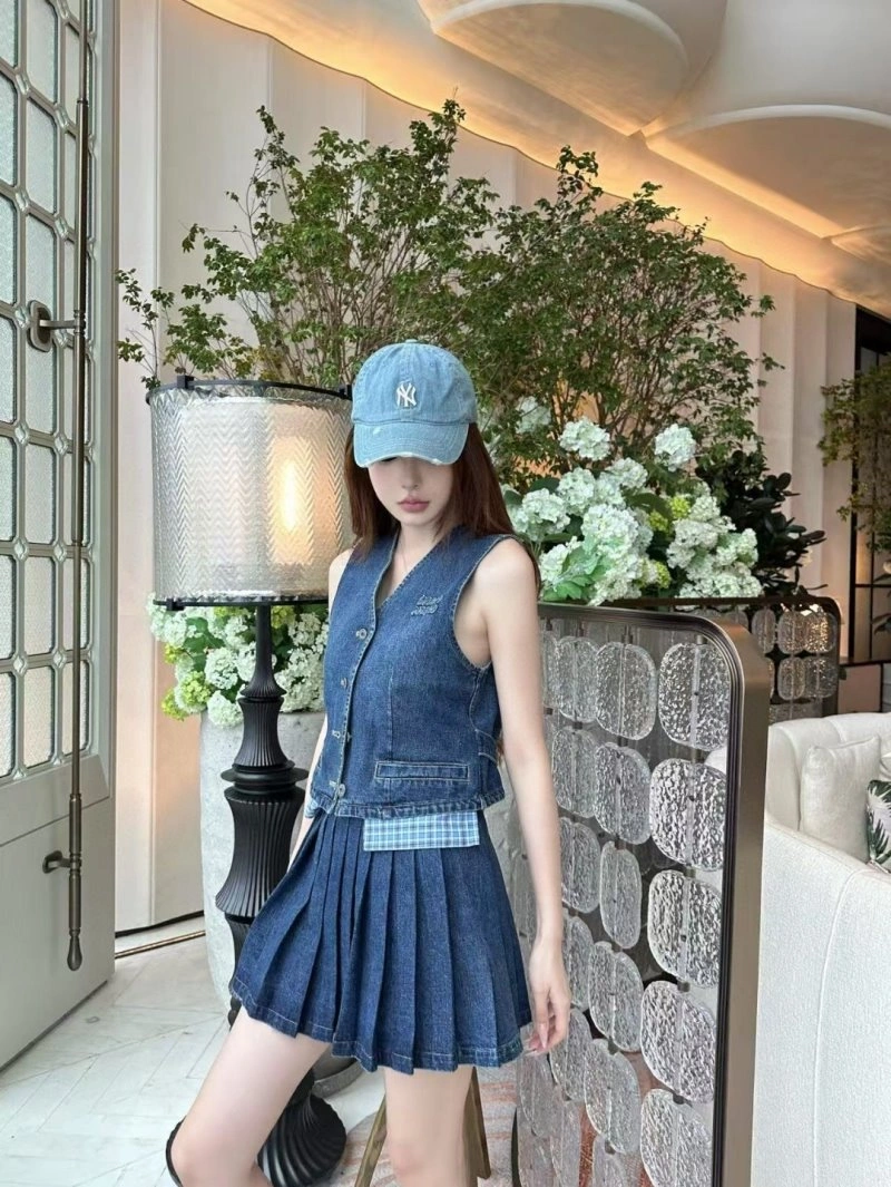 Breathable Miu Miu Vest 152138