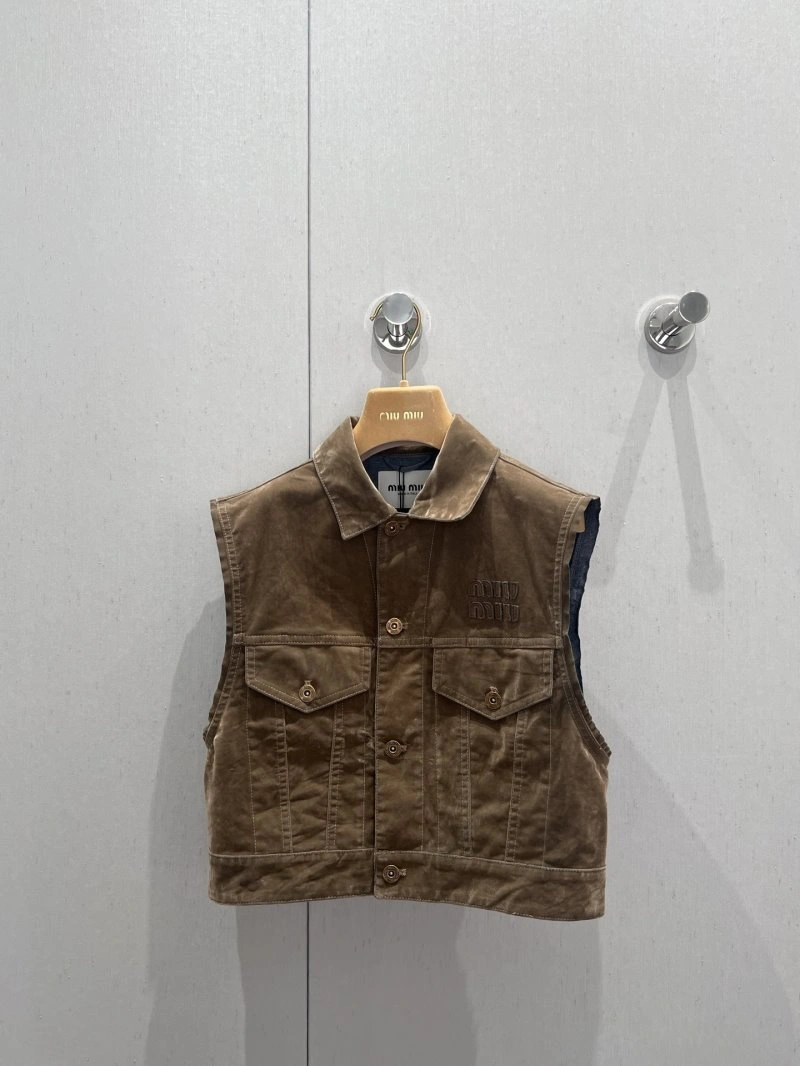 Resilient Miu Miu Vest 152134