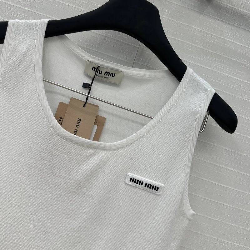 Miu Miu Vest MoistureWicking 150978